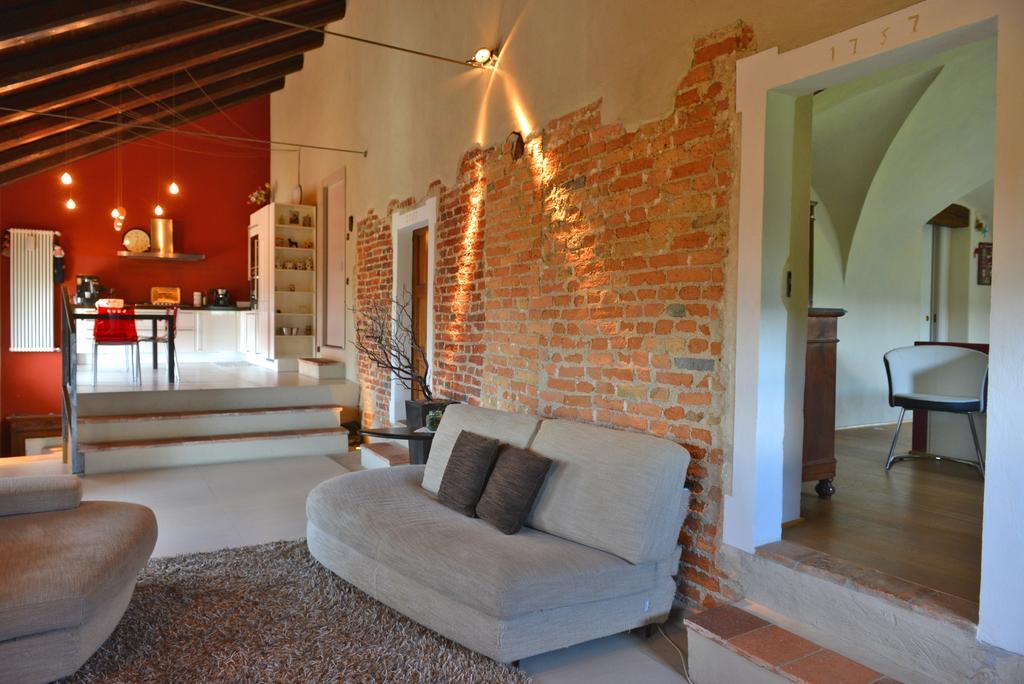 Casa Vacanze Il Brichet Mondovì Δωμάτιο φωτογραφία